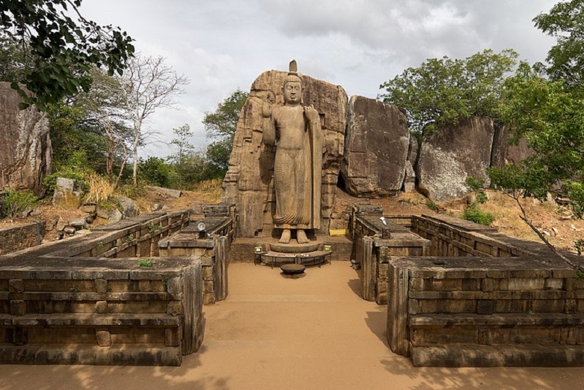 Aukana | Anuradhapura