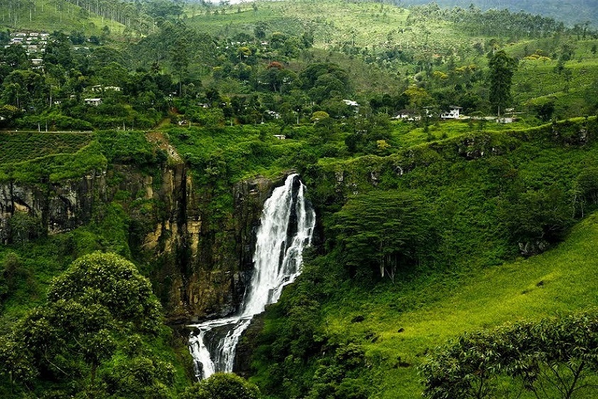 Devon Falls | Nuwara Eliya