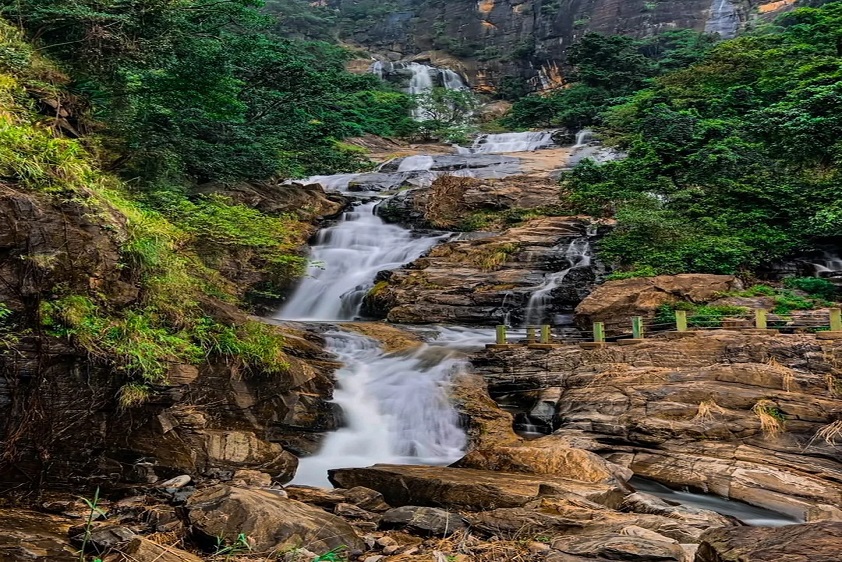 Ravana Waterfalls | Haputale